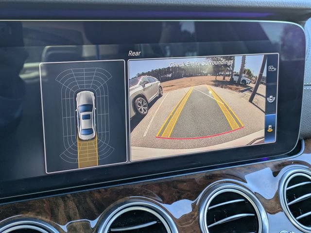 Used 2018 Mercedes-Benz E 400 4MATIC Sedan image 21