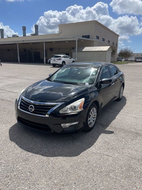 Used 2015 Nissan Altima 2.5 S w/ Power Driver Seat Package image 1