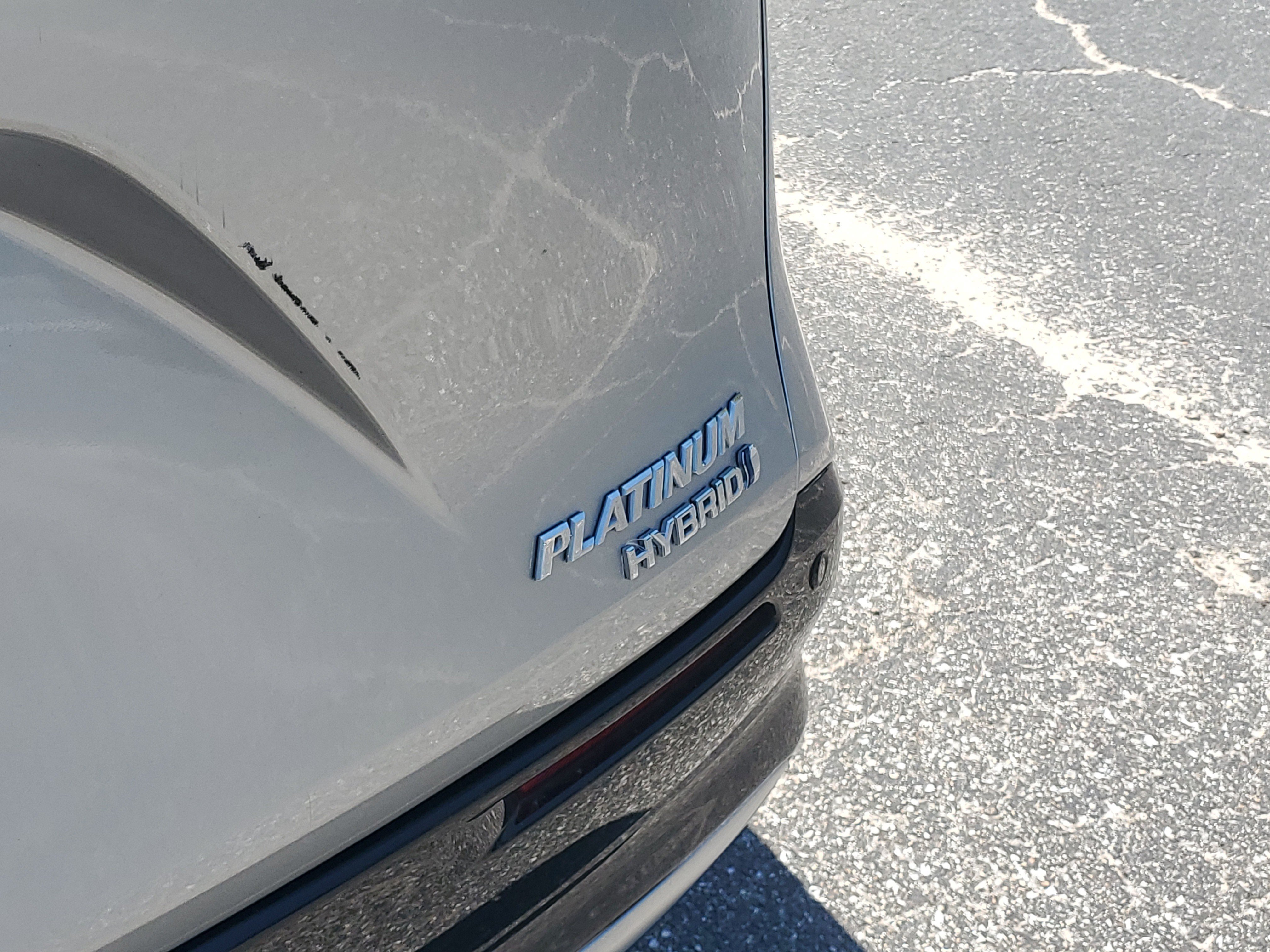 Certified 2023 Toyota Sienna Platinum FWD image 11