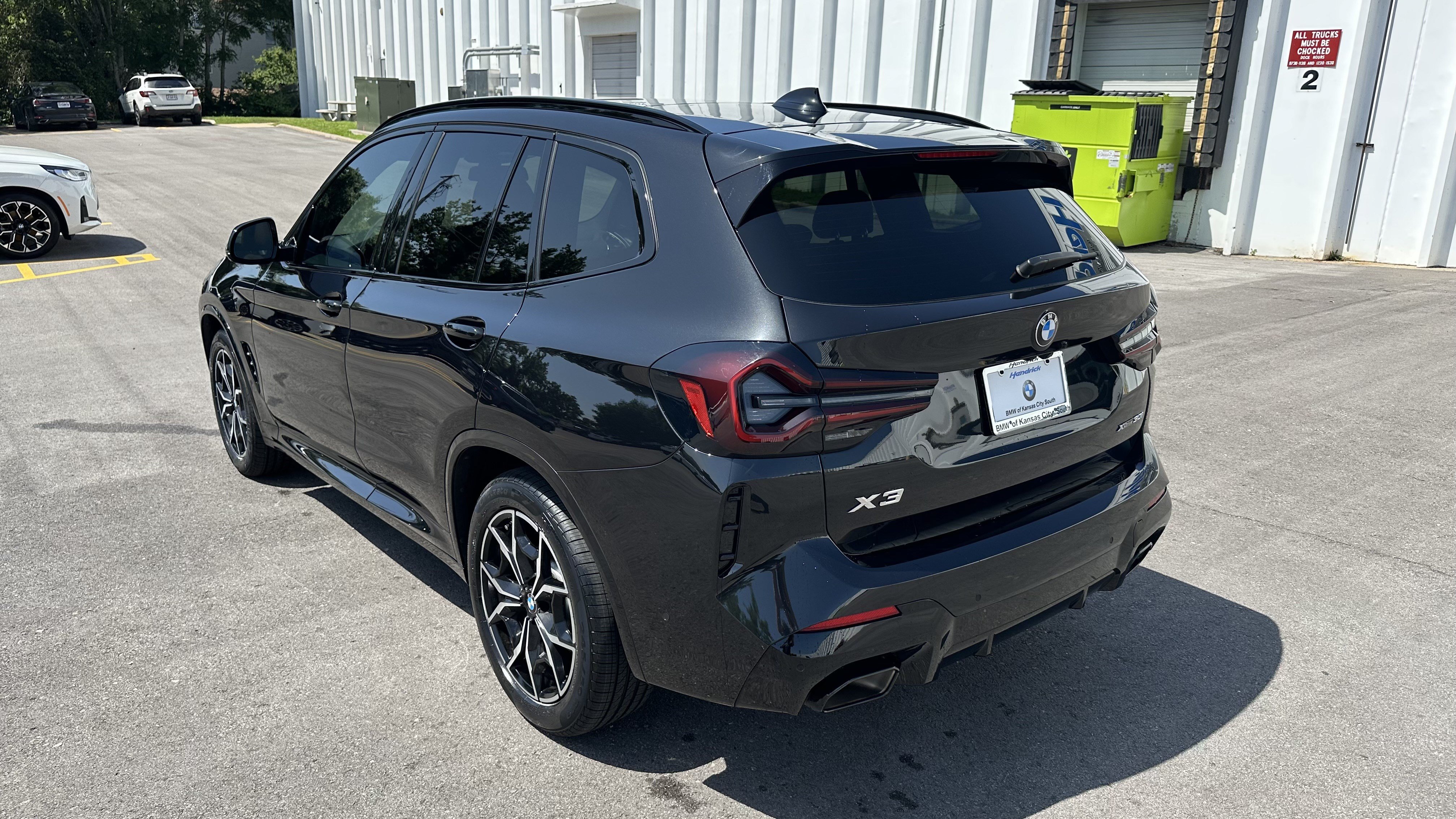Used 2023 BMW X3 xDrive30i w/ M Sport Package AWD/4WD image 8