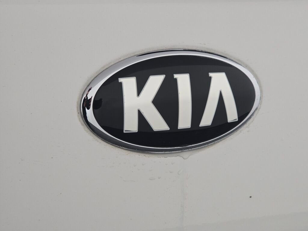Used 2015 Kia Soul + image 16