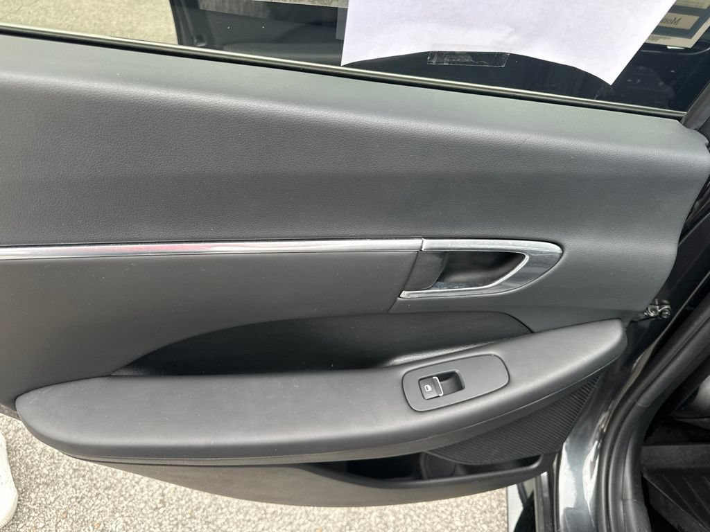 Used 2023 Hyundai Sonata SEL w/ Convenience Package FWD image 22