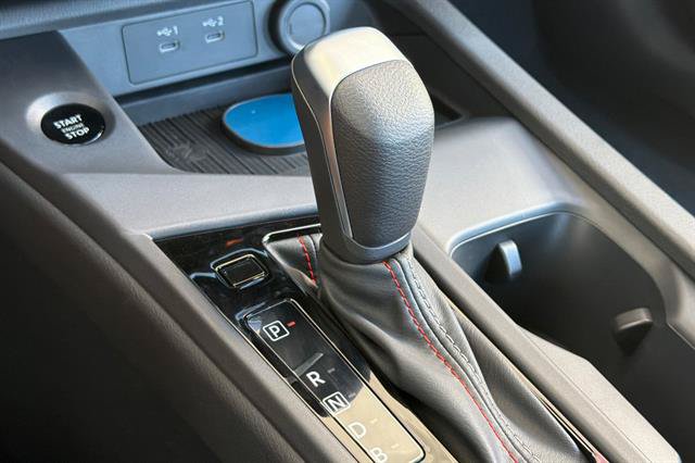 New 2027 Nissan Sentra SR w/ Floor Mat Package FWD image 22