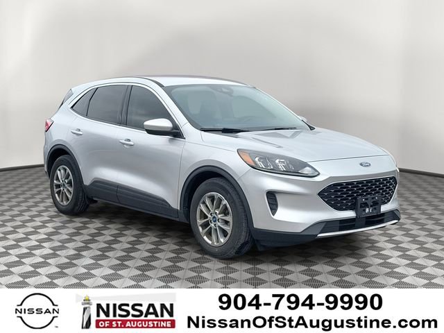Used 2020 Ford Escape SE