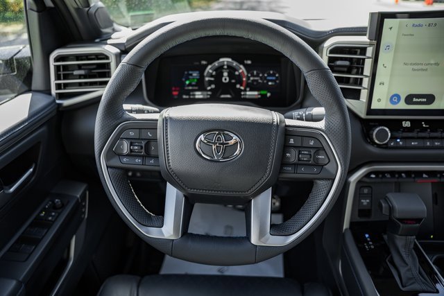 New 2026 Toyota Tundra Platinum w/ TRD Off-Road Package image 31