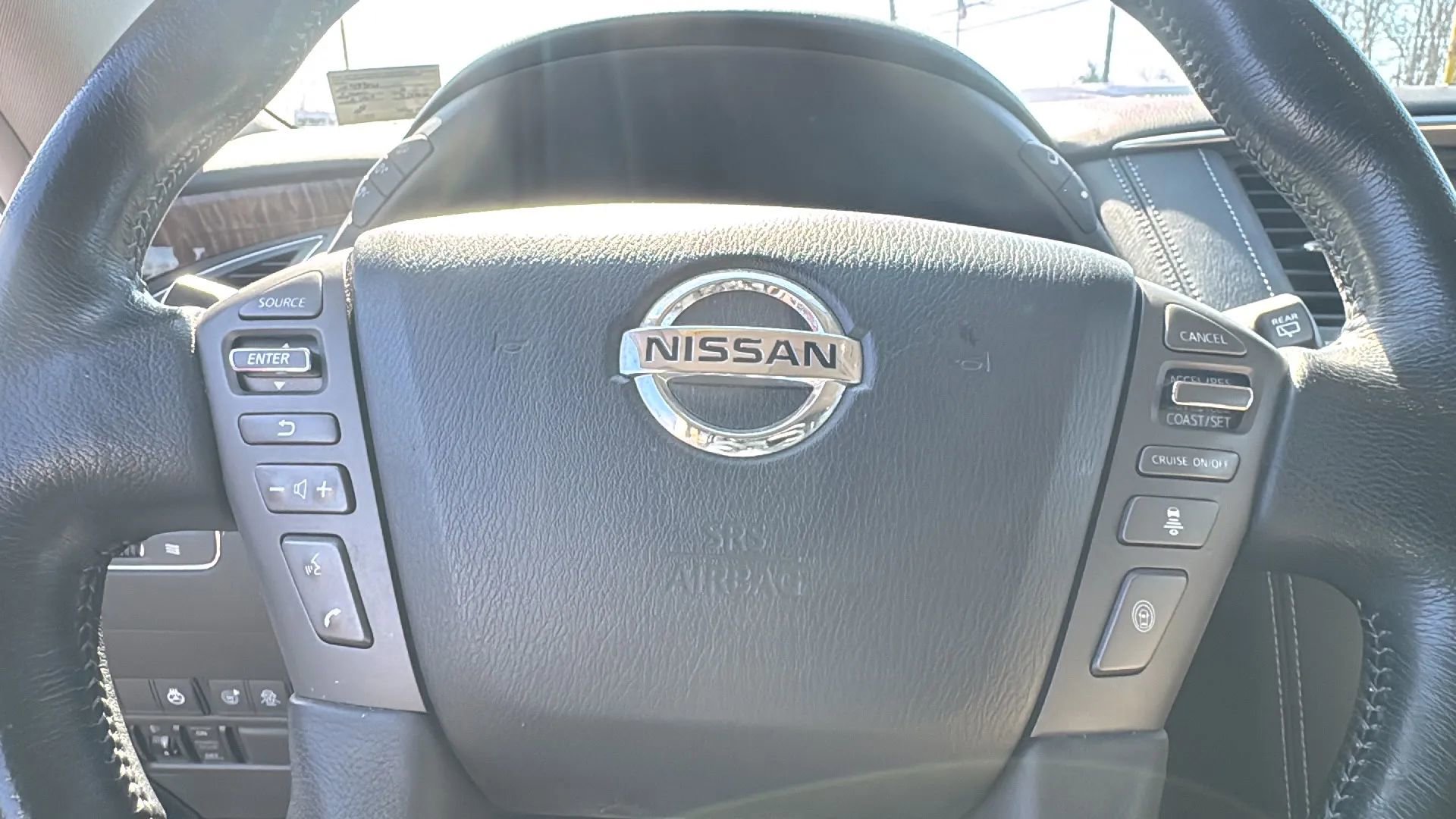 Used 2019 Nissan Armada Platinum w/ Interior Lighting Package AWD/4WD image 15