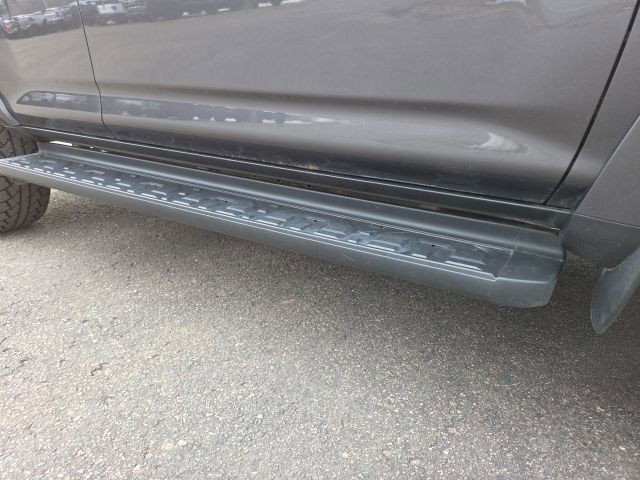 Used 2020 Toyota 4Runner TRD Off-Road image 23