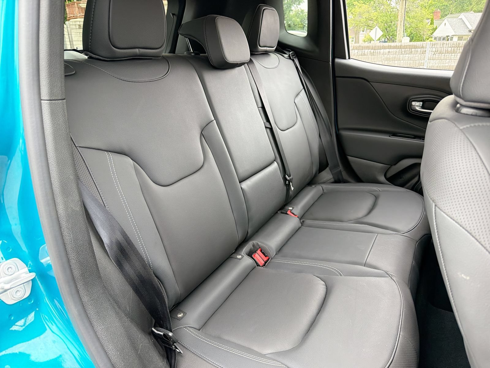 Used 2021 Jeep Renegade Limited AWD/4WD image 24