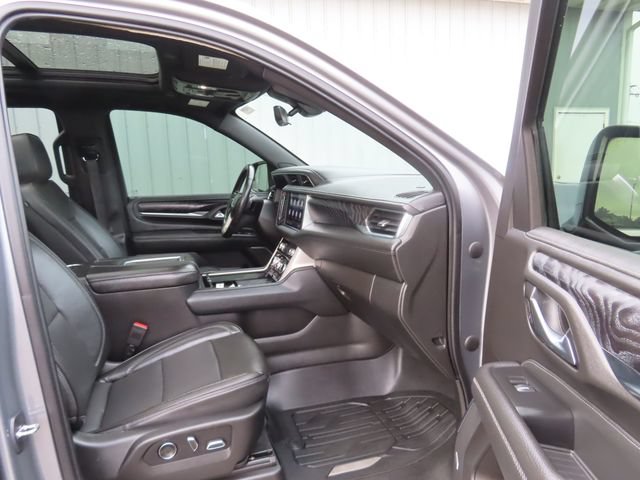 Used 2021 GMC Yukon Denali w/ Denali Premium Package AWD/4WD image 24