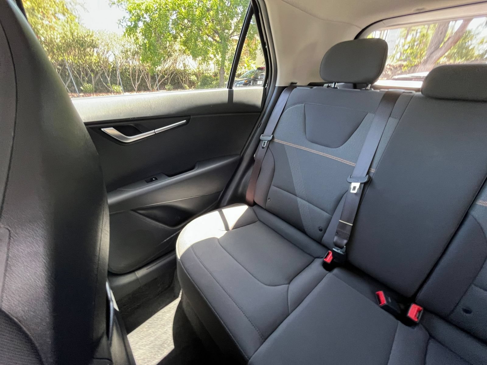 Used 2026 Kia Niro LX FWD image 37