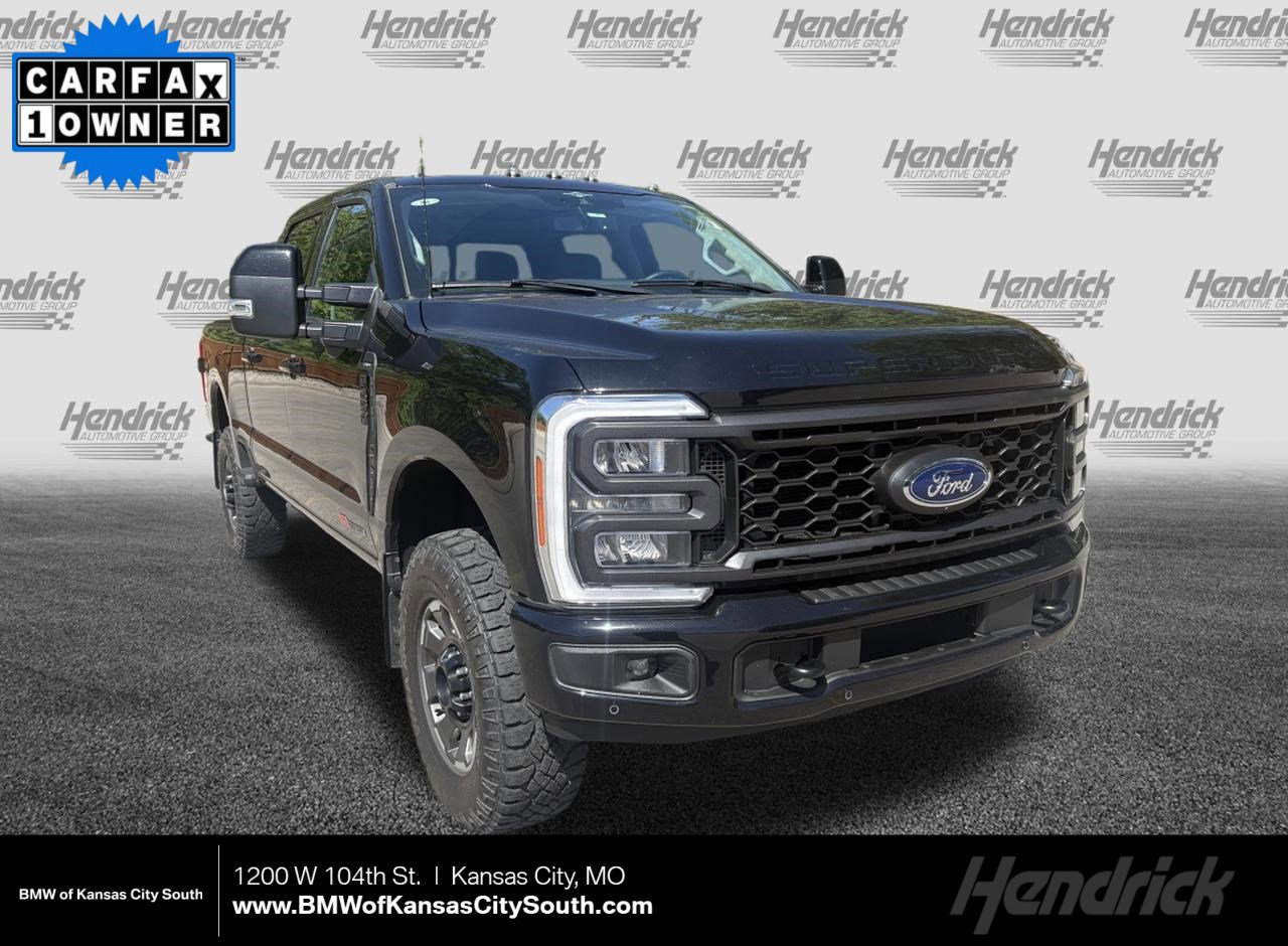 Used 2023 Ford F250 Lariat w/ Lariat Ultimate Package AWD/4WD image 1