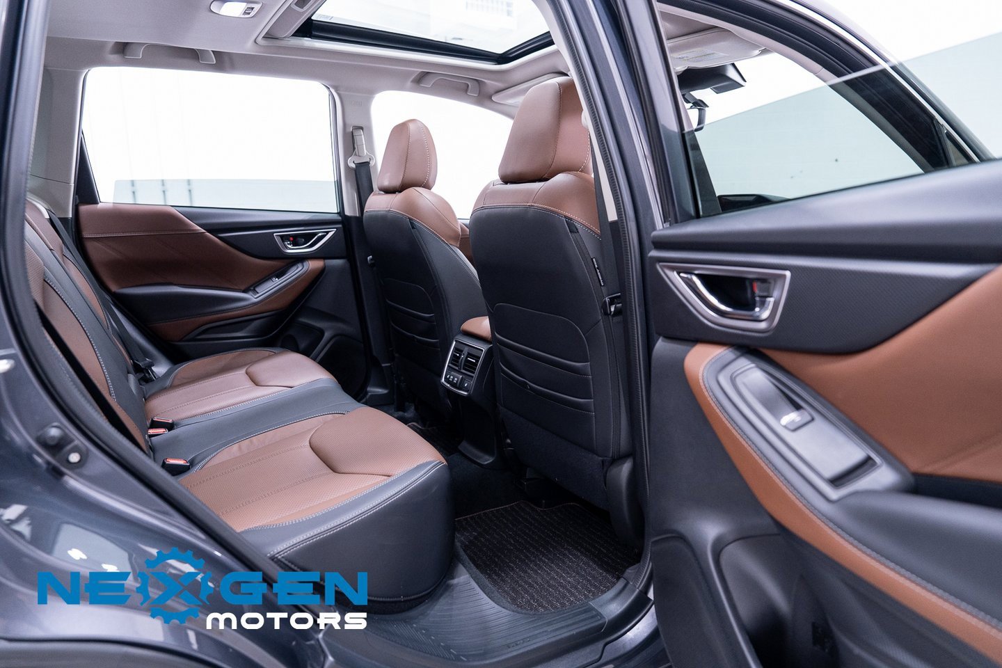 Used 2023 Subaru Forester Touring image 44