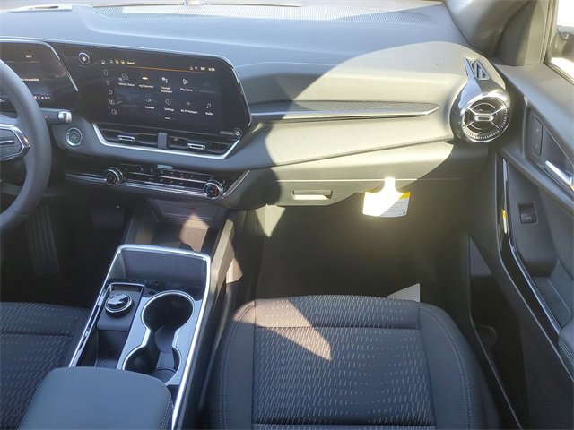 New 2026 Chevrolet Equinox LT image 12