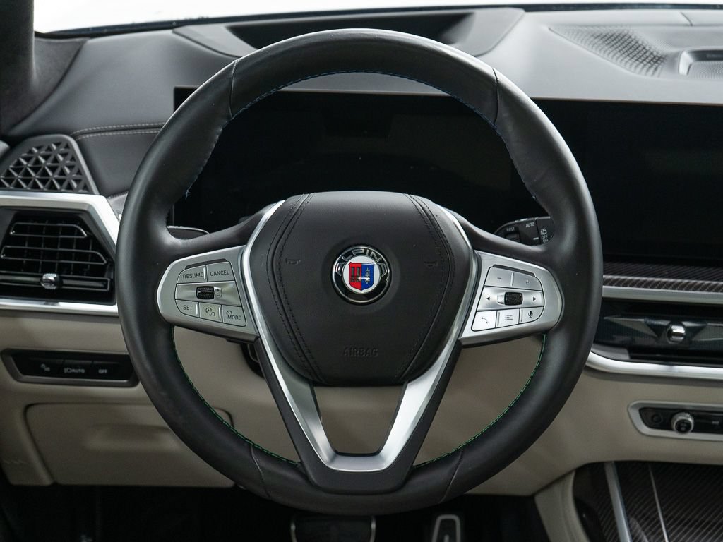 Used 2025 BMW ALPINA XB7 AWD/4WD image 31