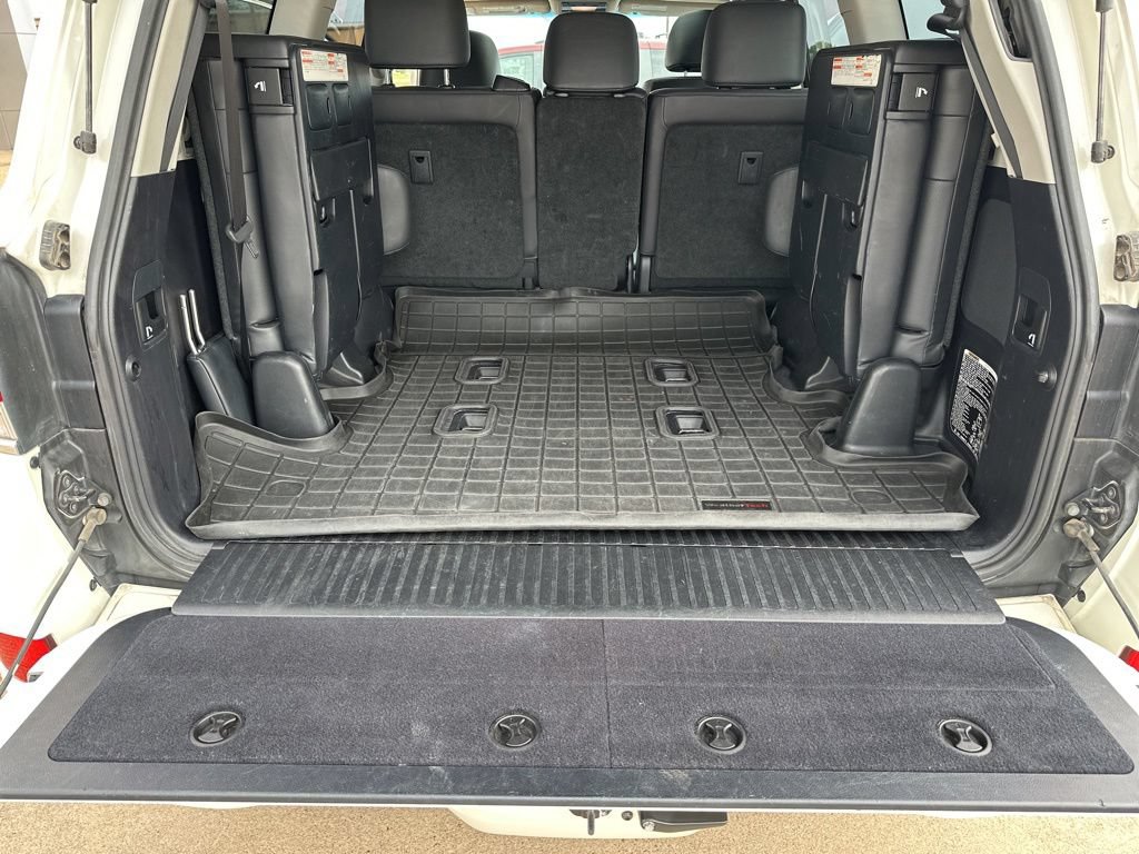 Used 2018 Toyota Land Cruiser AWD/4WD image 16
