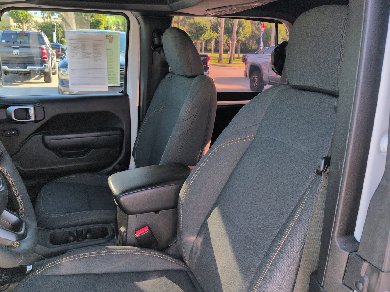Used 2024 Jeep Wrangler Sport AWD/4WD image 15