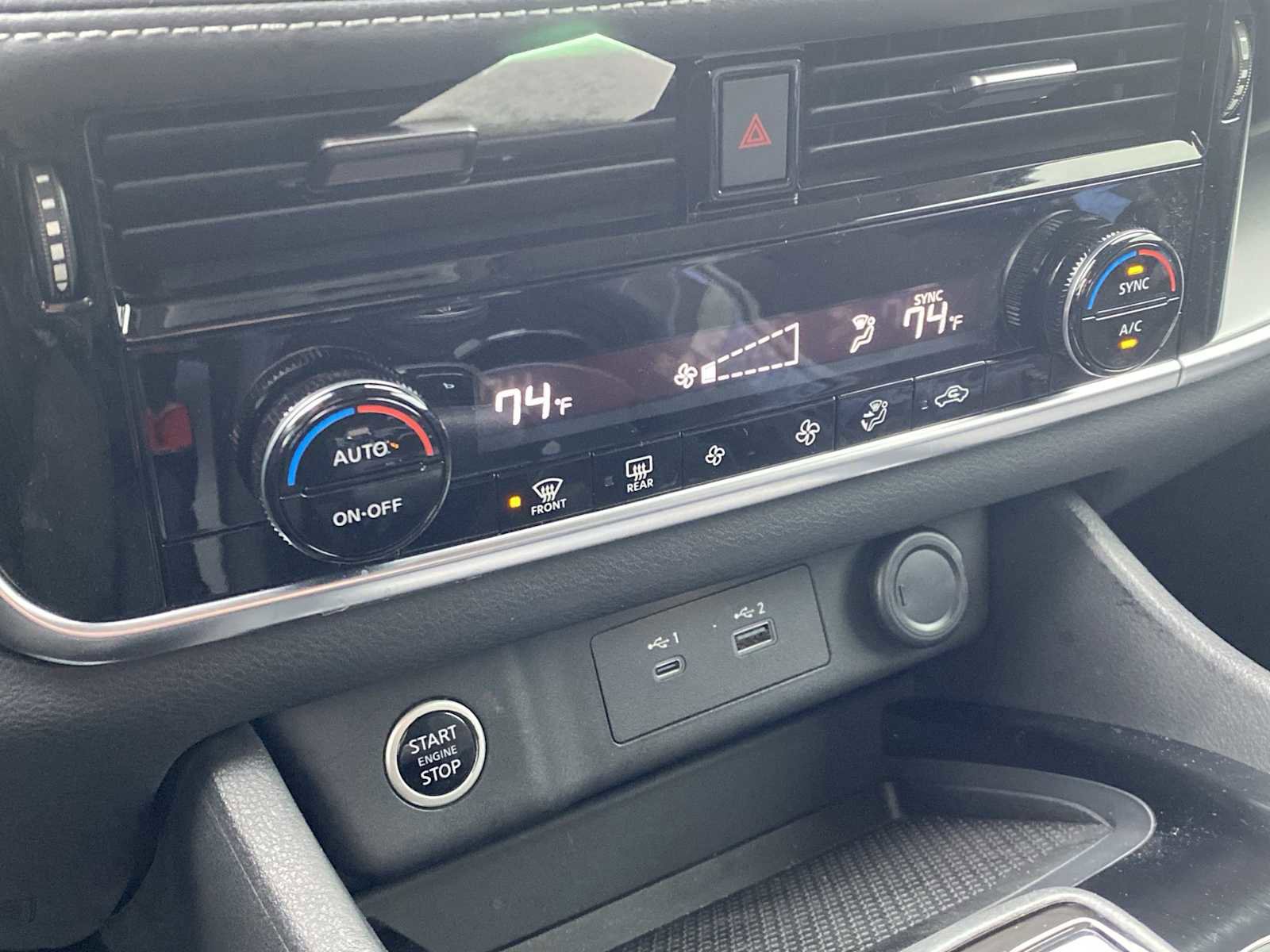 Used 2021 Nissan Rogue SV image 25