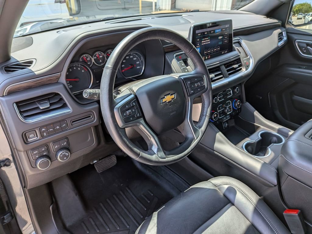 Used 2021 Chevrolet Tahoe LT w/ Luxury Package AWD/4WD image 30