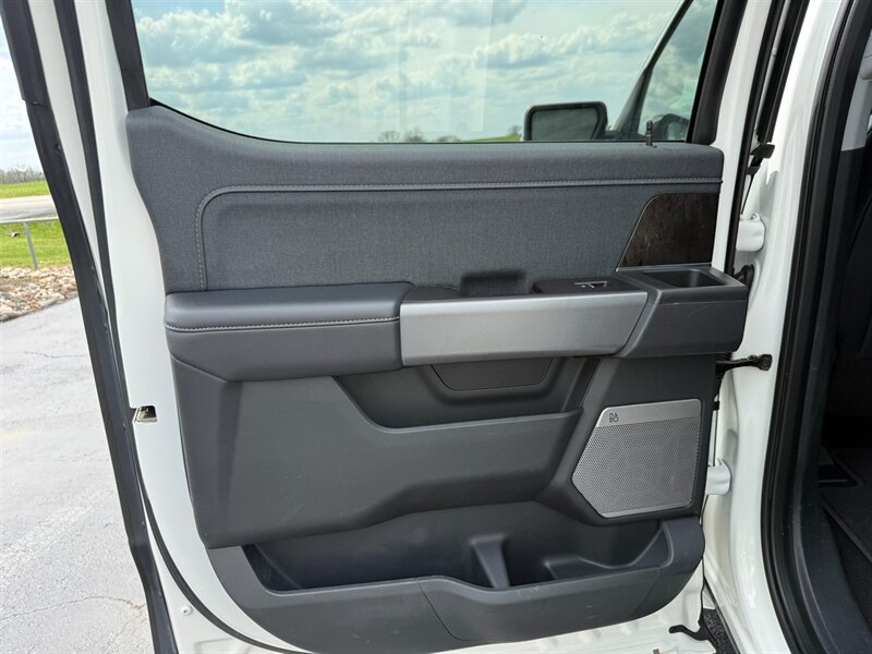Used 2021 Ford F150 Lariat w/ Equipment Group 502A High AWD/4WD image 39