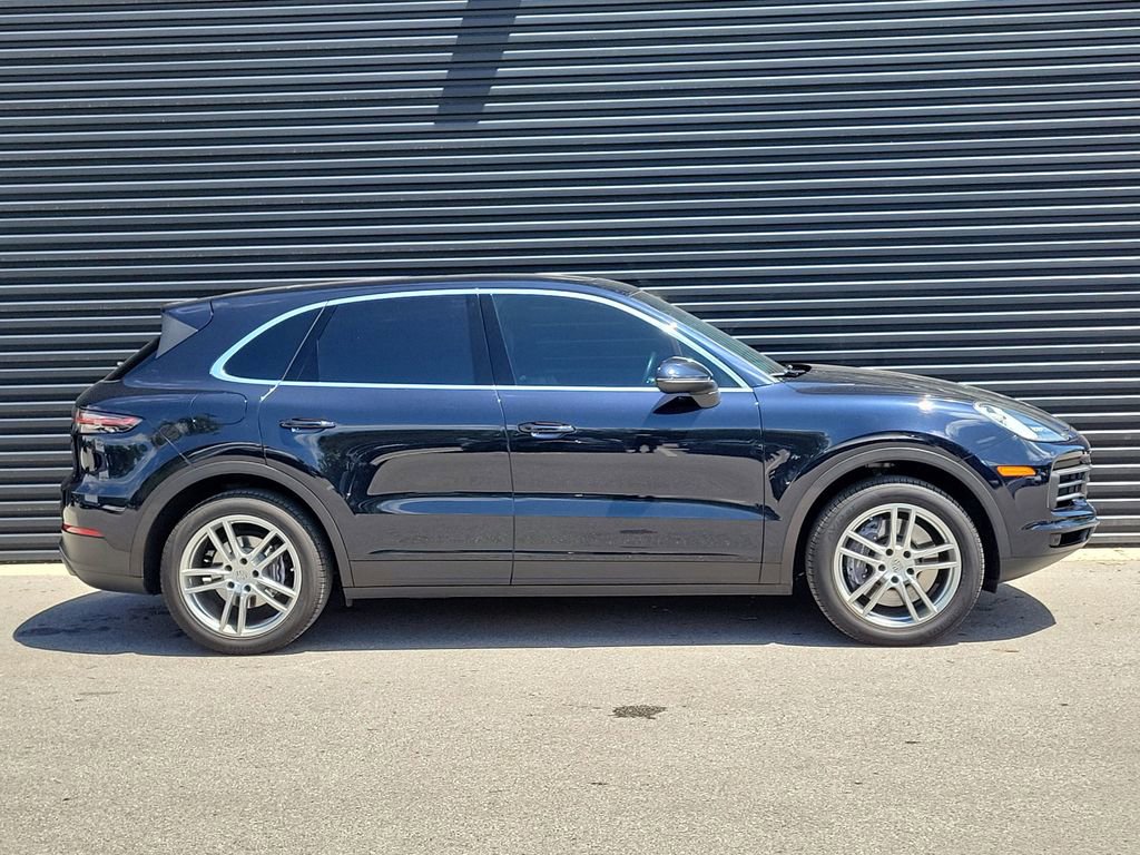 Certified 2022 Porsche Cayenne image 8