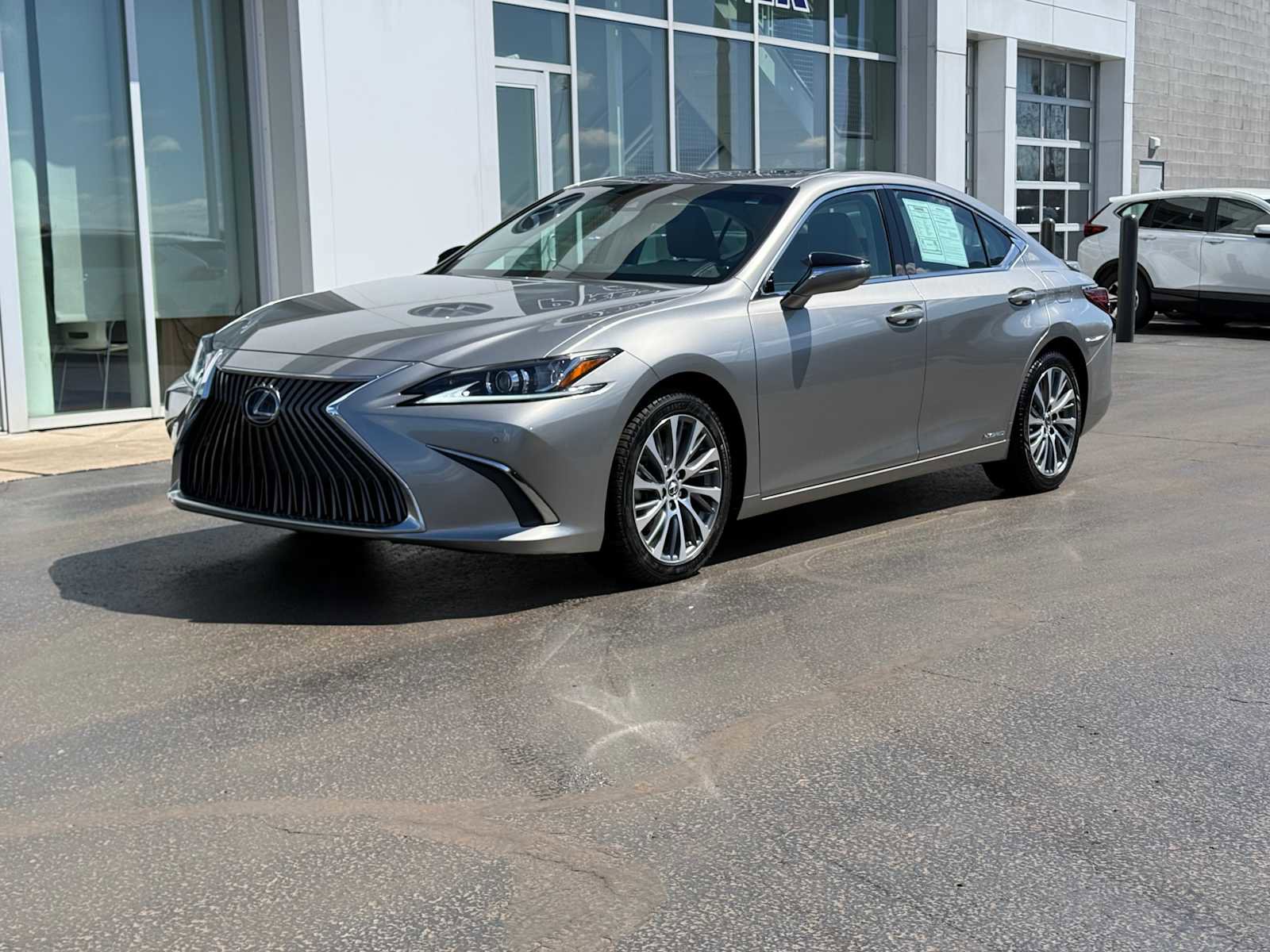 Used 2020 Lexus ES 300h w/ Premium Package FWD image 1