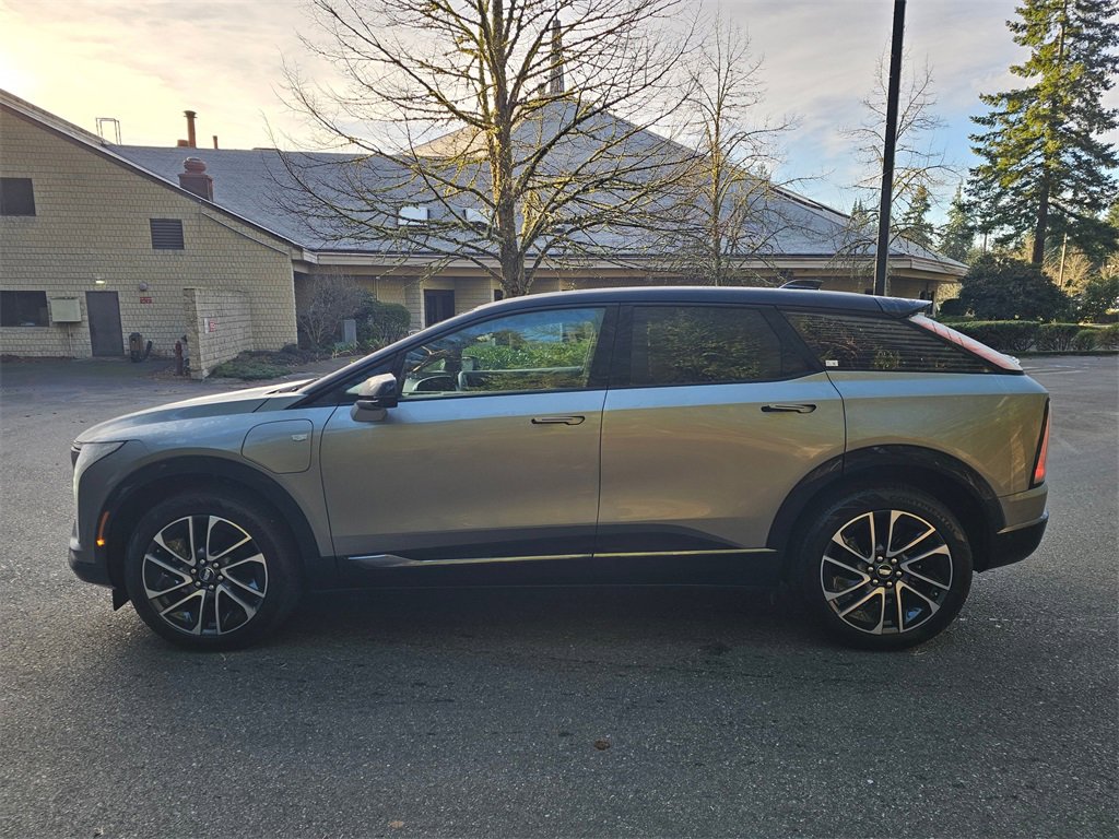 New 2026 Cadillac Optiq Sport 1 image 4