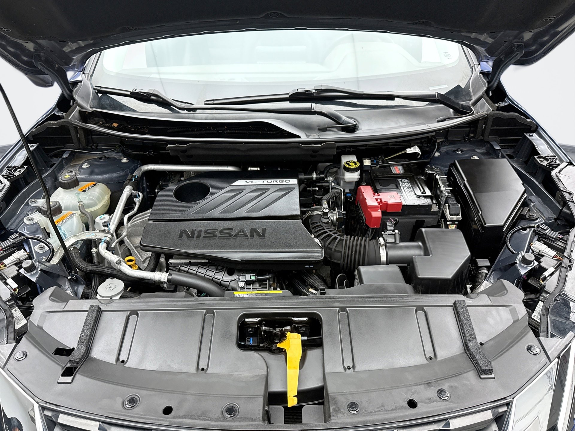 Used 2023 Nissan Rogue SV w/ SV Premium B Package image 26