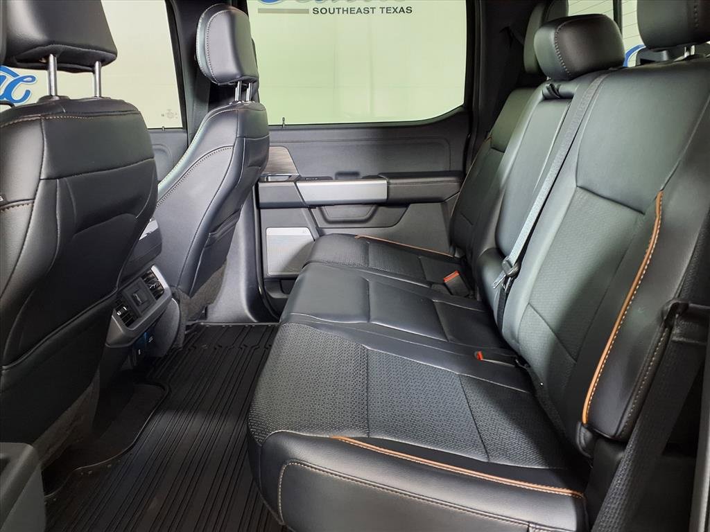 Used 2024 Ford F150 Lariat w/ FX4 Off-Road Package image 8