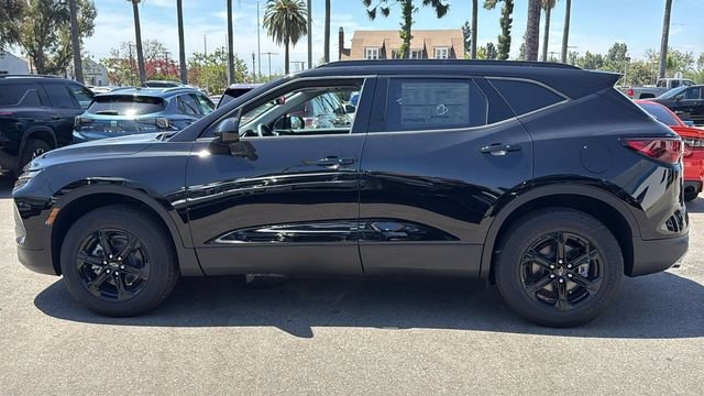 New 2026 Chevrolet Blazer LT w/ Convenience Package FWD image 6