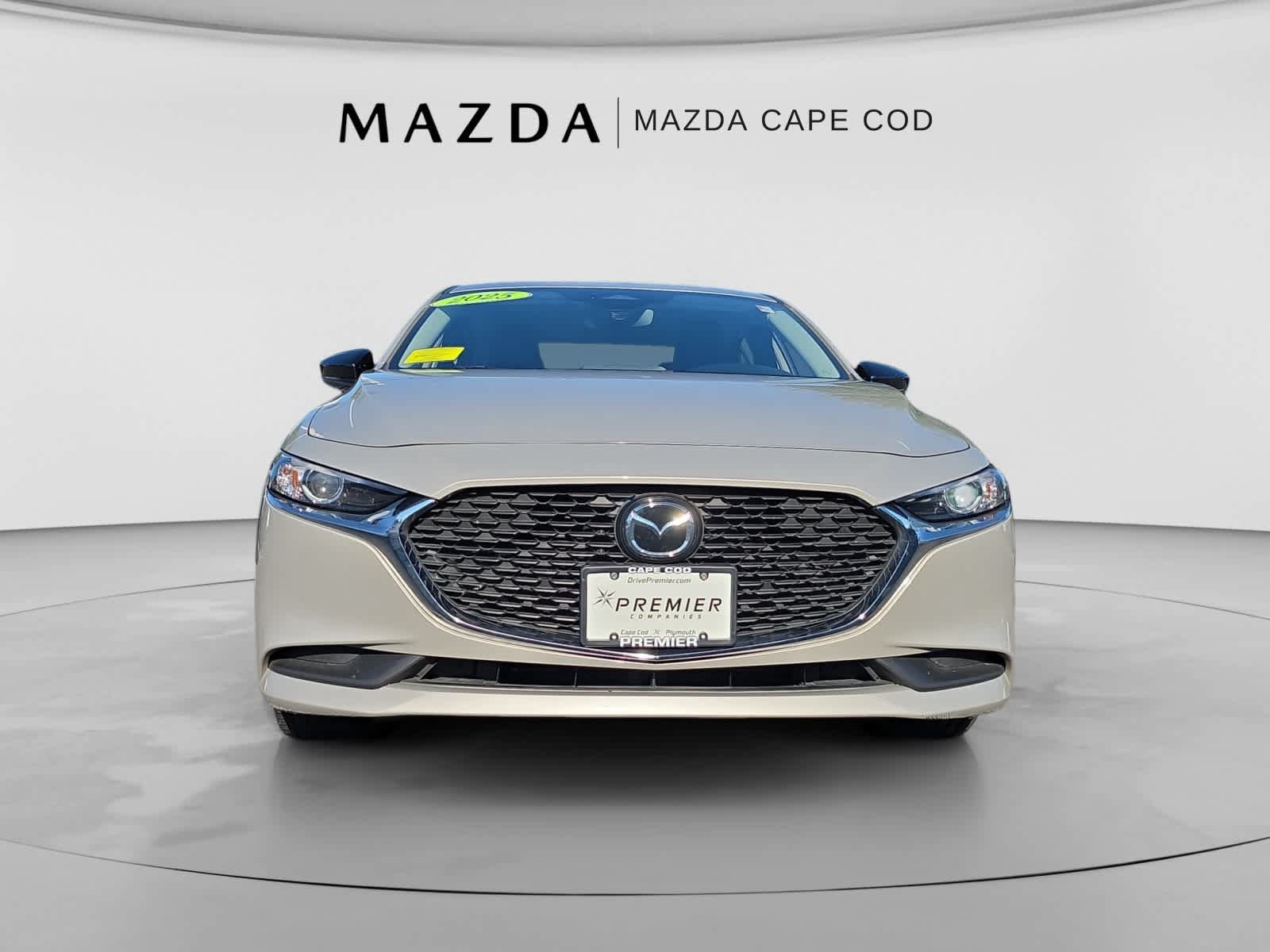 Used 2025 MAZDA MAZDA3 s FWD image 2