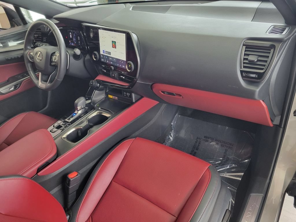 Certified 2026 Lexus NX 350 AWD w/ Accessory Package (Z1) image 17