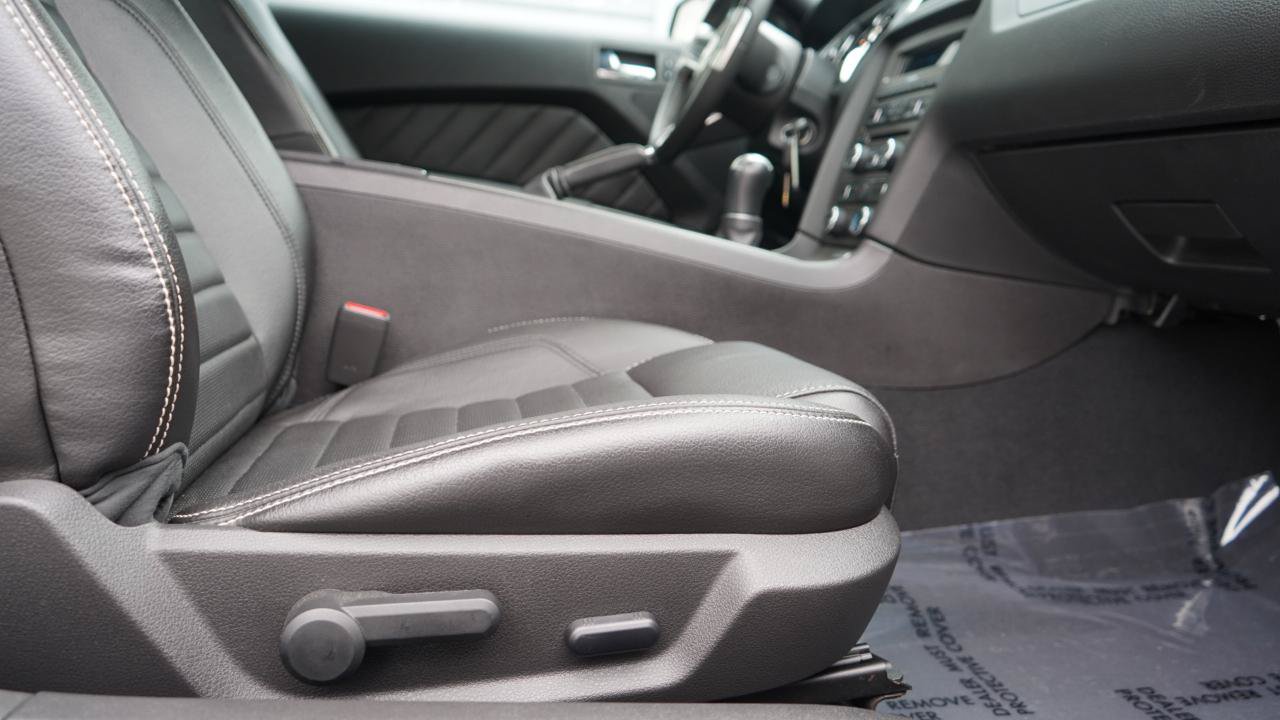 Used 2010 Ford Mustang GT RWD image 50