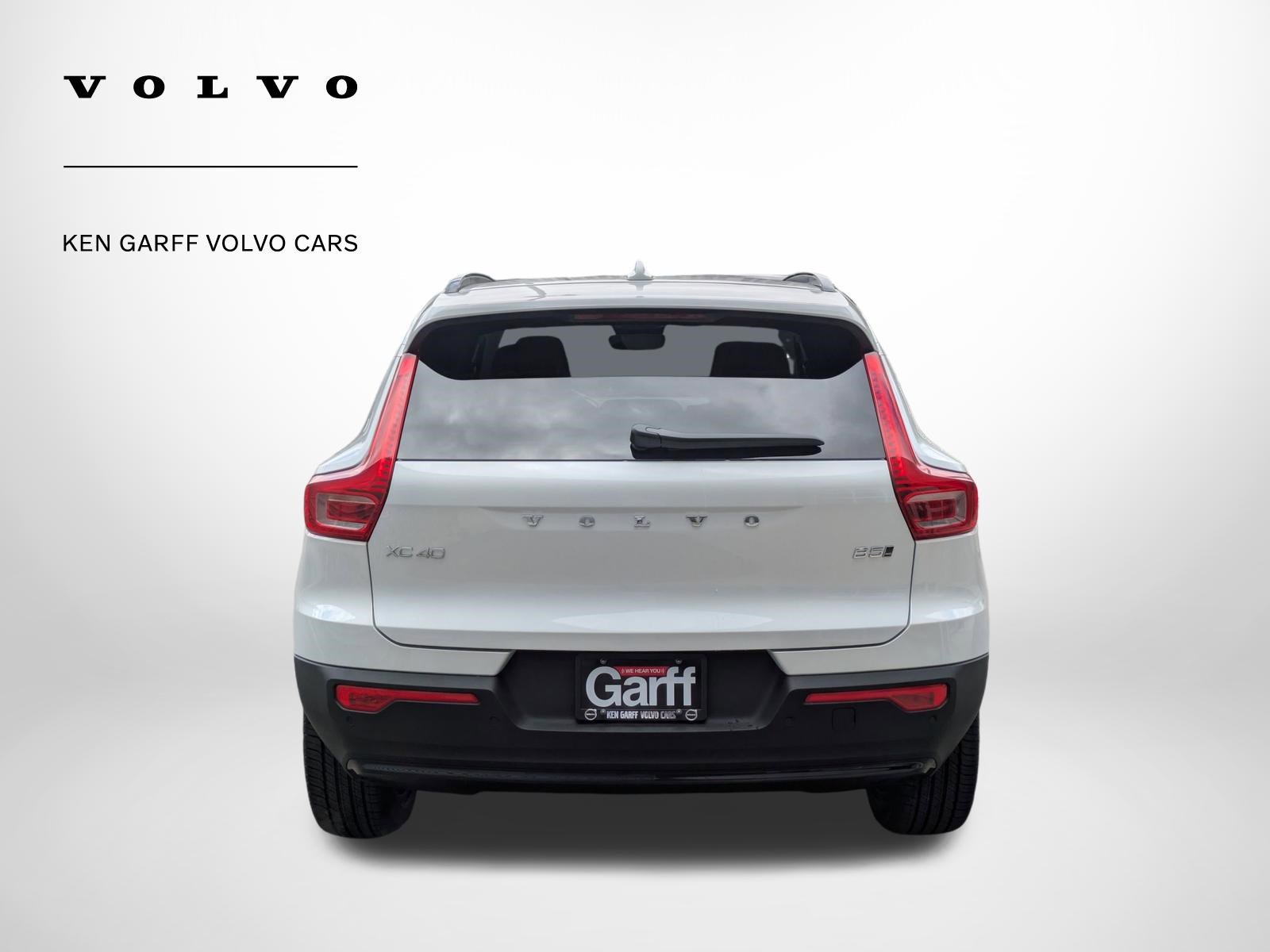 New 2026 Volvo XC40 B5 Plus w/ Protection Package Premier image 4