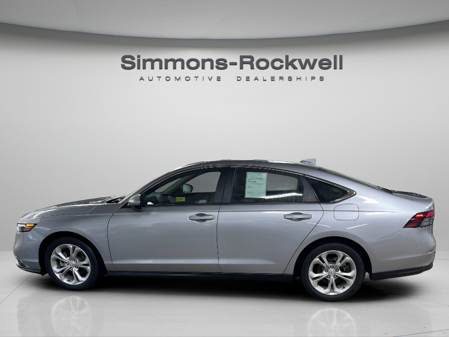 Used 2023 Honda Accord LX image 2