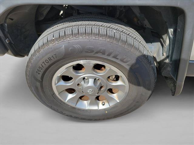 Used 2012 Toyota FJ Cruiser 4WD w/ Convenience Pkg image 9