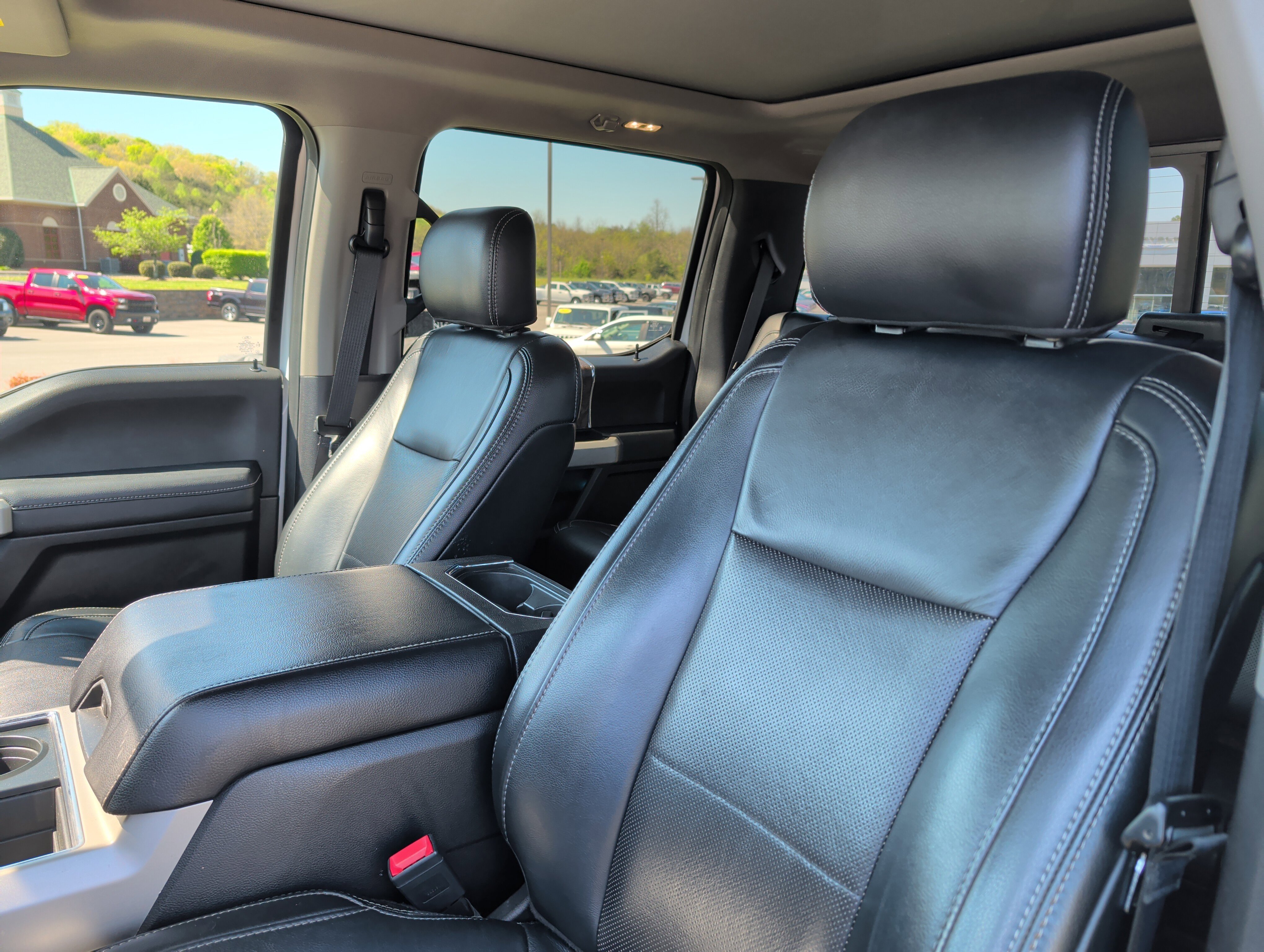 Used 2019 Ford F350 Lariat w/ Lariat Ultimate Package image 18