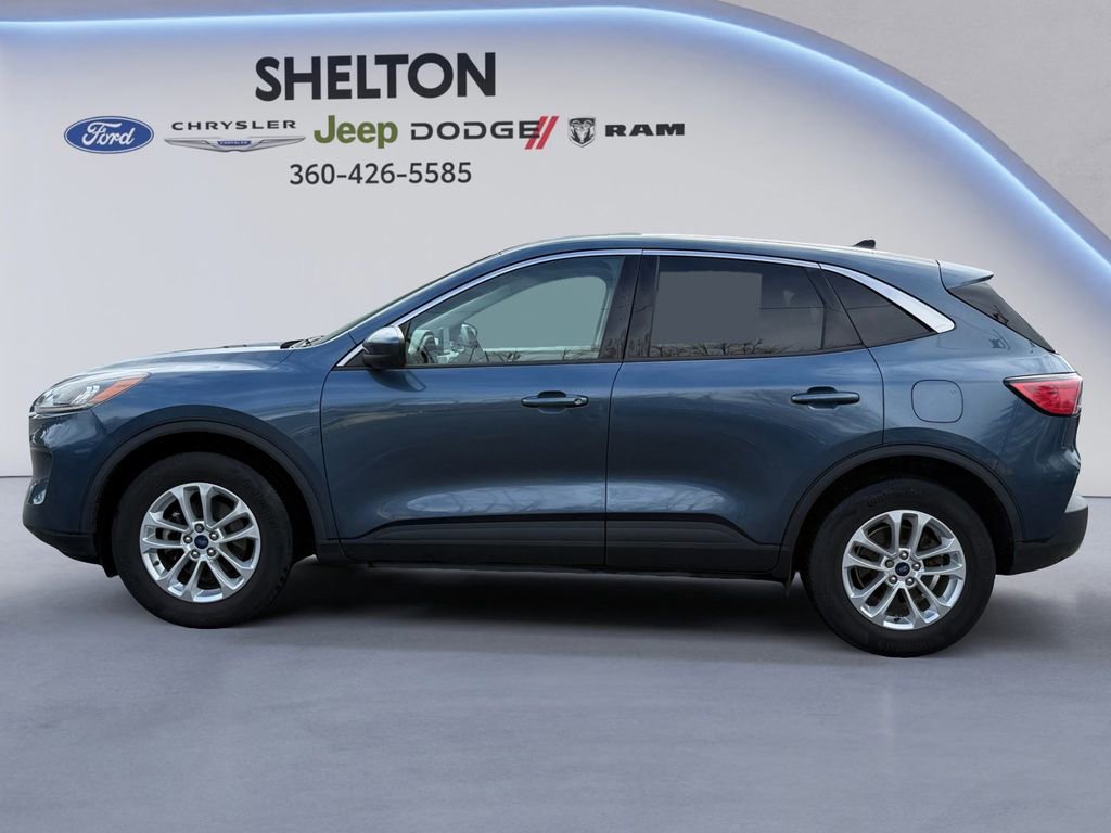 Used 2020 Ford Escape SE image 3