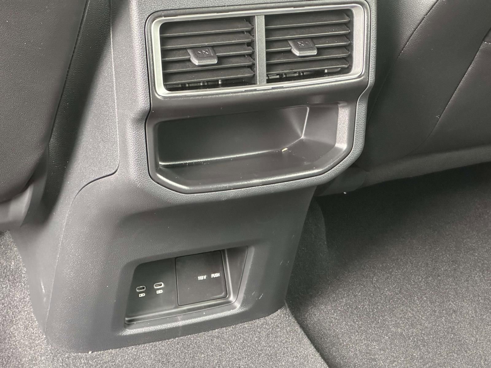 Certified 2025 Volkswagen Atlas Cross Sport SE w/ Black Wheel Package image 14