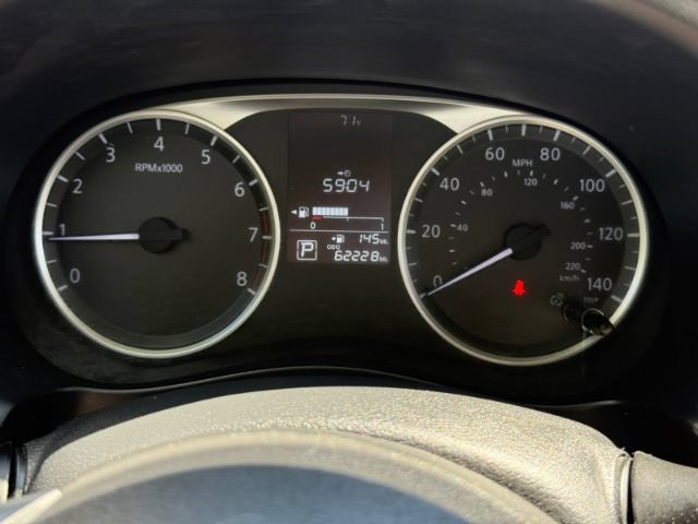 Used 2021 Nissan Kicks S FWD image 12