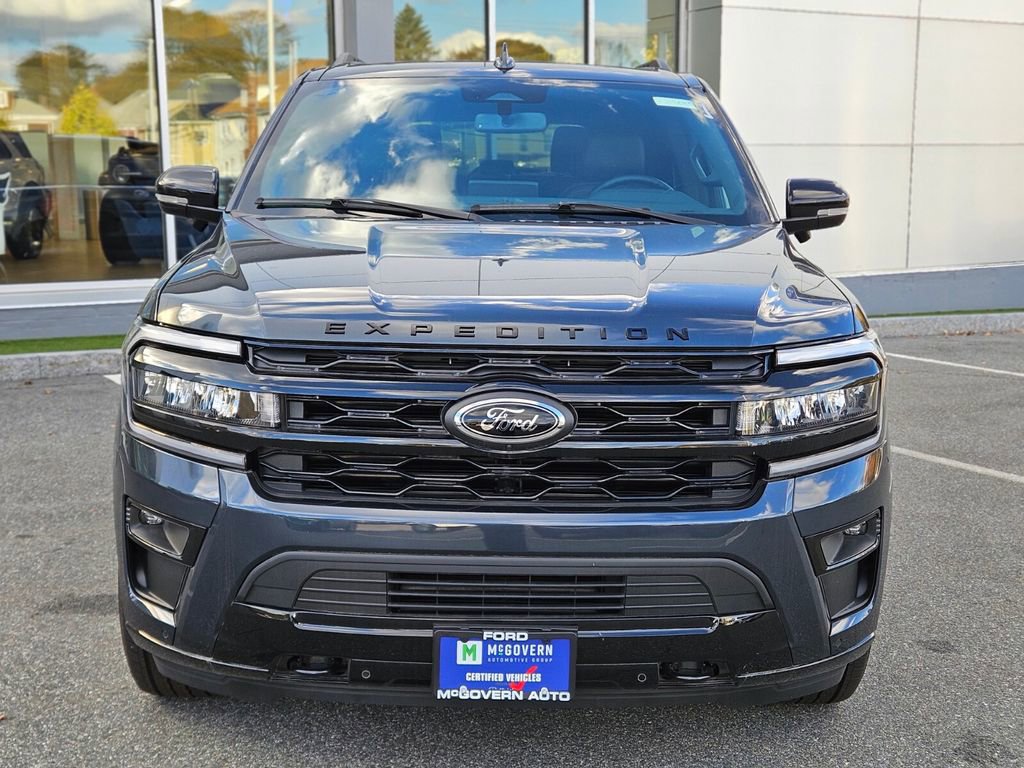 New 2024 Ford Expedition Limited image 8