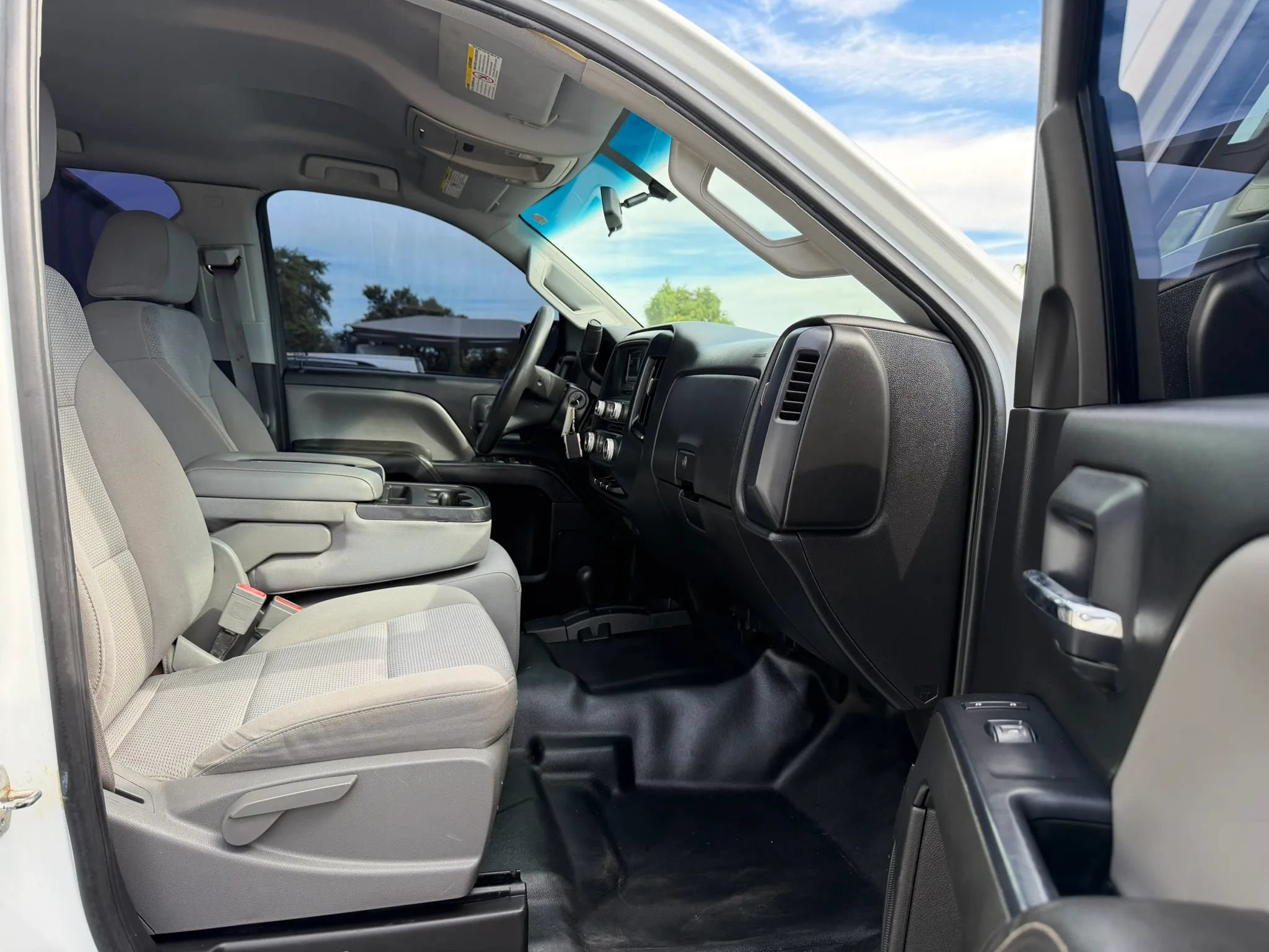 Used 2015 Chevrolet Silverado 2500 W/T w/ WT Fleet Convenience Package AWD/4WD image 24