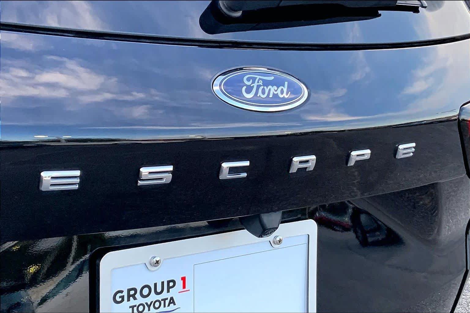 Used 2023 Ford Escape ST-Line w/ Tech Pack #1 FWD image 27