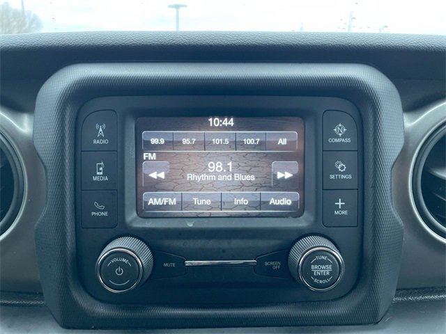 Used 2018 Jeep Wrangler Unlimited Sport S image 18