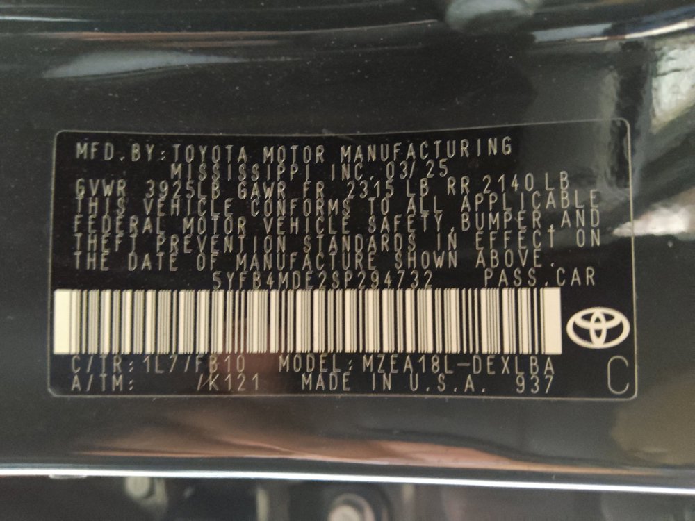 Used 2025 Toyota Corolla LE w/ Convenience Package FWD image 33