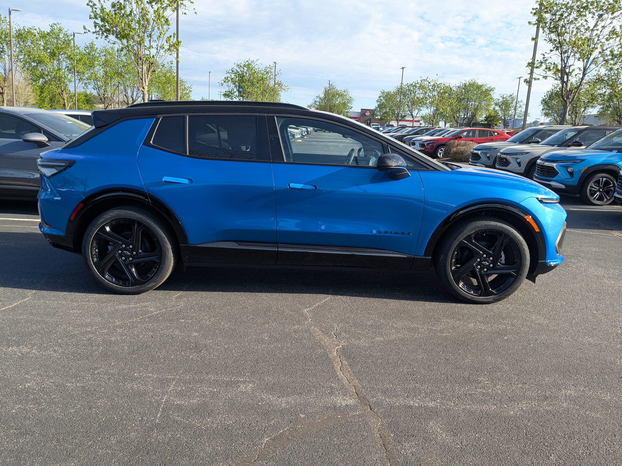 New 2026 Chevrolet Equinox EV RS image 10