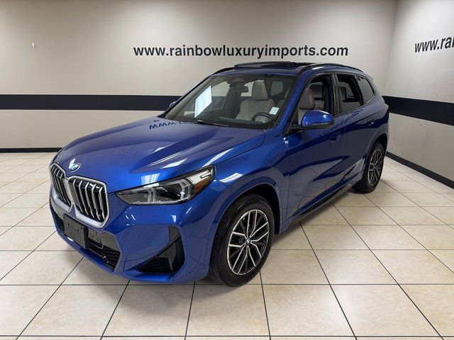 Used 2025 BMW X1 xDrive28i image 3