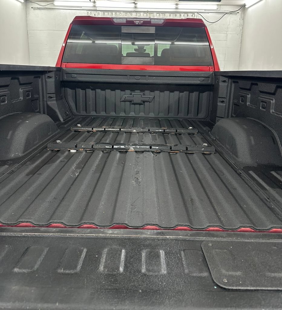 Used 2020 Chevrolet Silverado 2500 LTZ w/ LTZ Premium Package AWD/4WD image 30