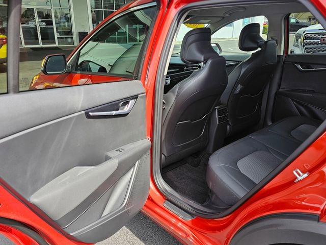 Certified 2023 Kia Niro EX FWD image 17