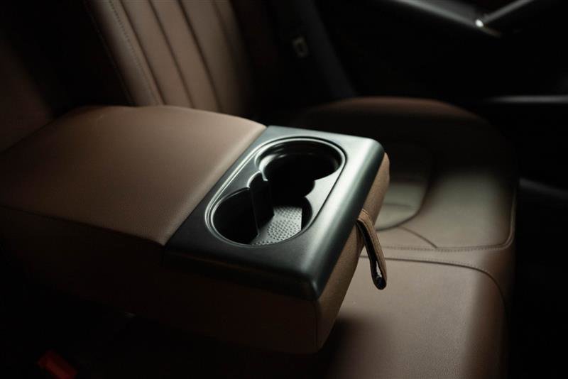 Used 2020 Volkswagen Passat 2.0T SEL image 17