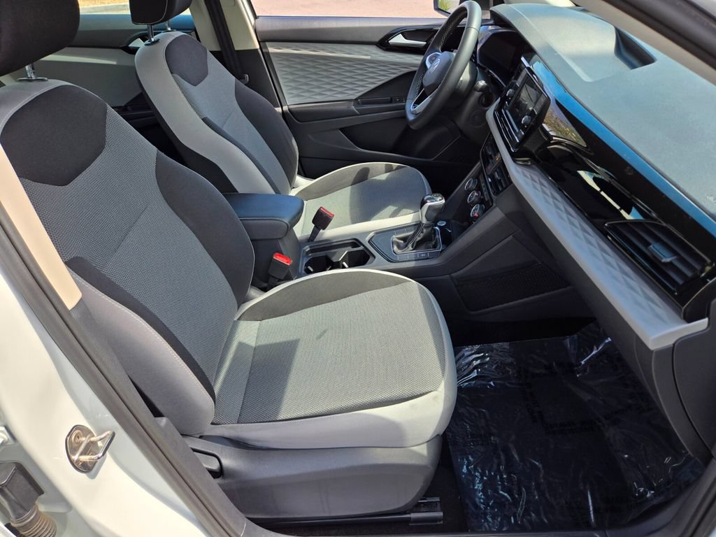 Certified 2023 Volkswagen Taos S w/ Driver Assistance Package FWD image 13